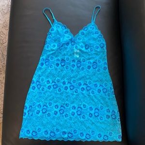 Lace nightie - size medium
